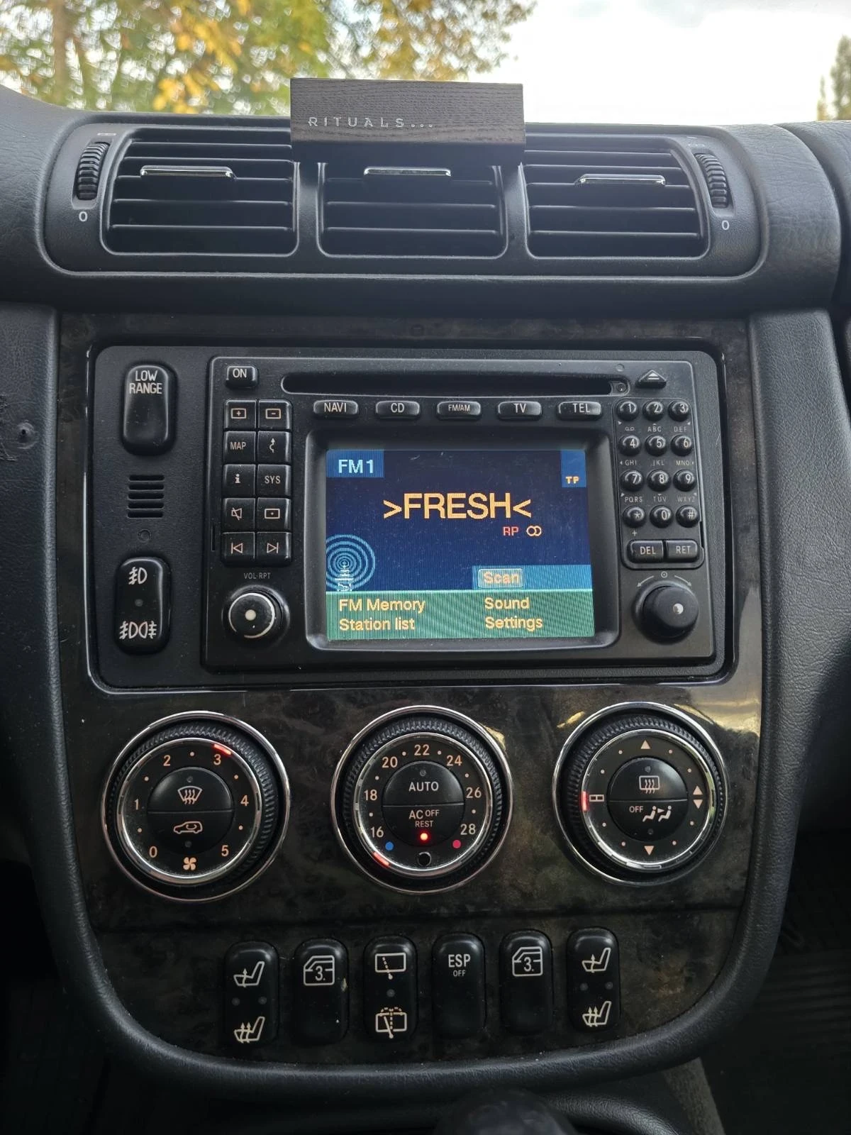 Mercedes-Benz ML 270, снимка 11 - Автомобили и джипове - 54395595
