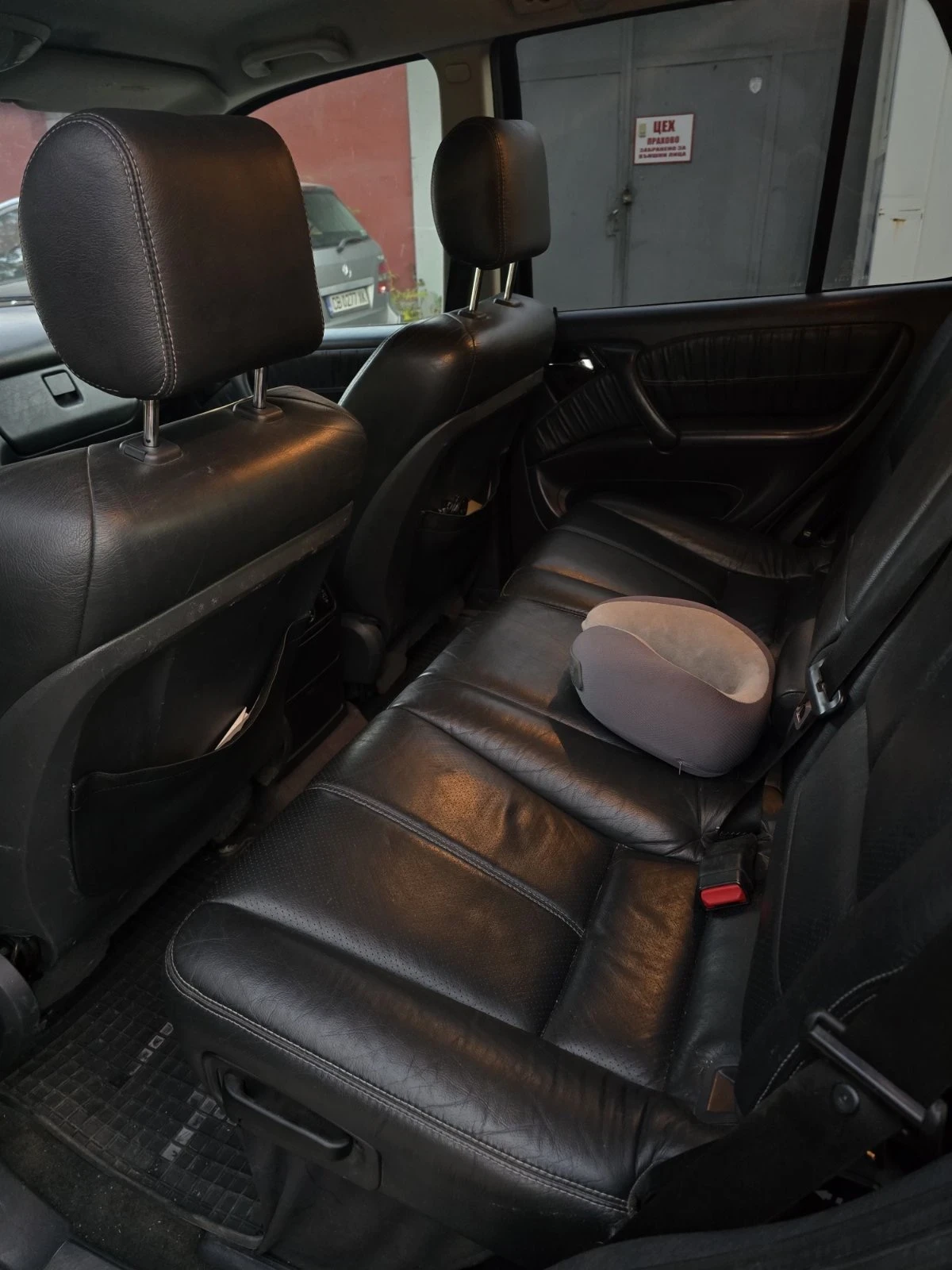 Mercedes-Benz ML 270, снимка 9 - Автомобили и джипове - 54395595
