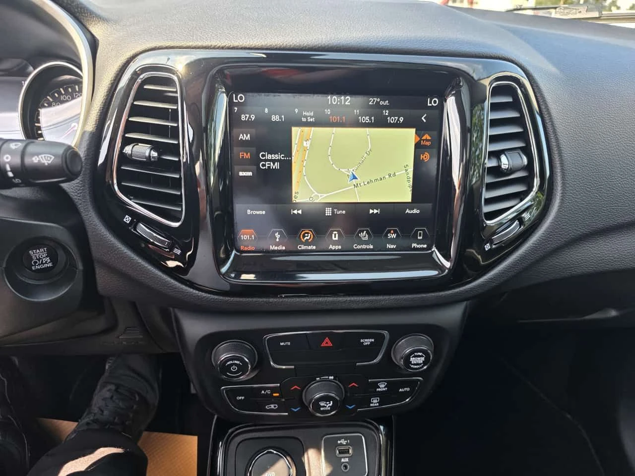 Jeep Compass * Limited * АВТОКРЕДИТ БЕЗ ПЪРВОНАЧАЛНА ВНОСКА* , снимка 9 - Автомобили и джипове - 55408045