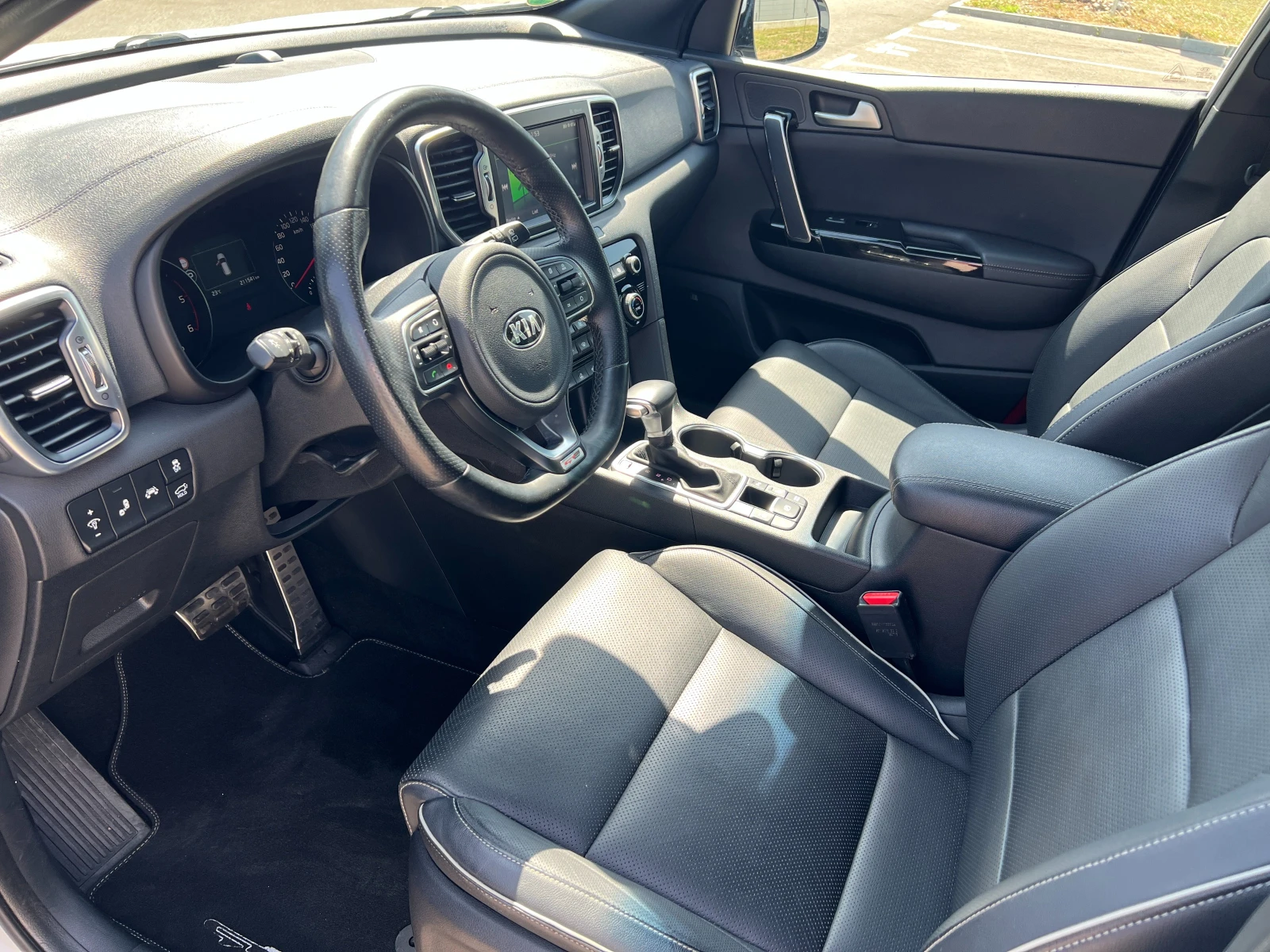 Kia Sportage GT Line. Германия. FULL!, снимка 7 - Автомобили и джипове - 55640615
