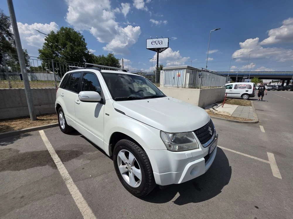 Suzuki Grand vitara 1.9CDDTI 130кс 2009G , снимка 16 - Автомобили и джипове - 55654983
