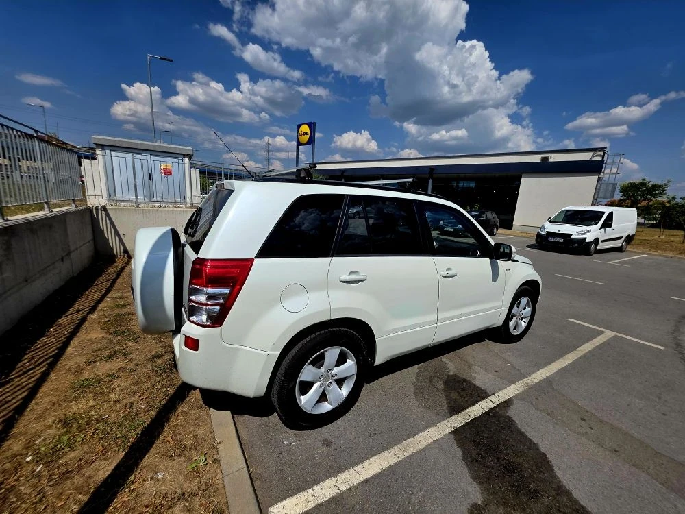 Suzuki Grand vitara 1.9CDDTI 130кс 2009G , снимка 14 - Автомобили и джипове - 55654983