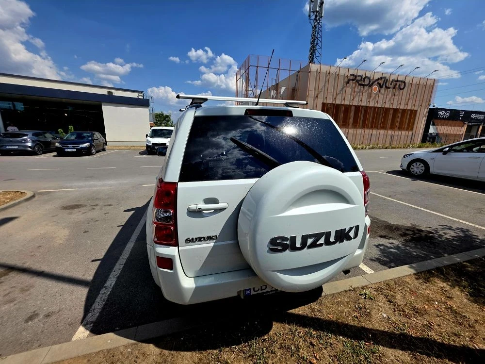 Suzuki Grand vitara 1.9CDDTI 130кс 2009G , снимка 4 - Автомобили и джипове - 55654983