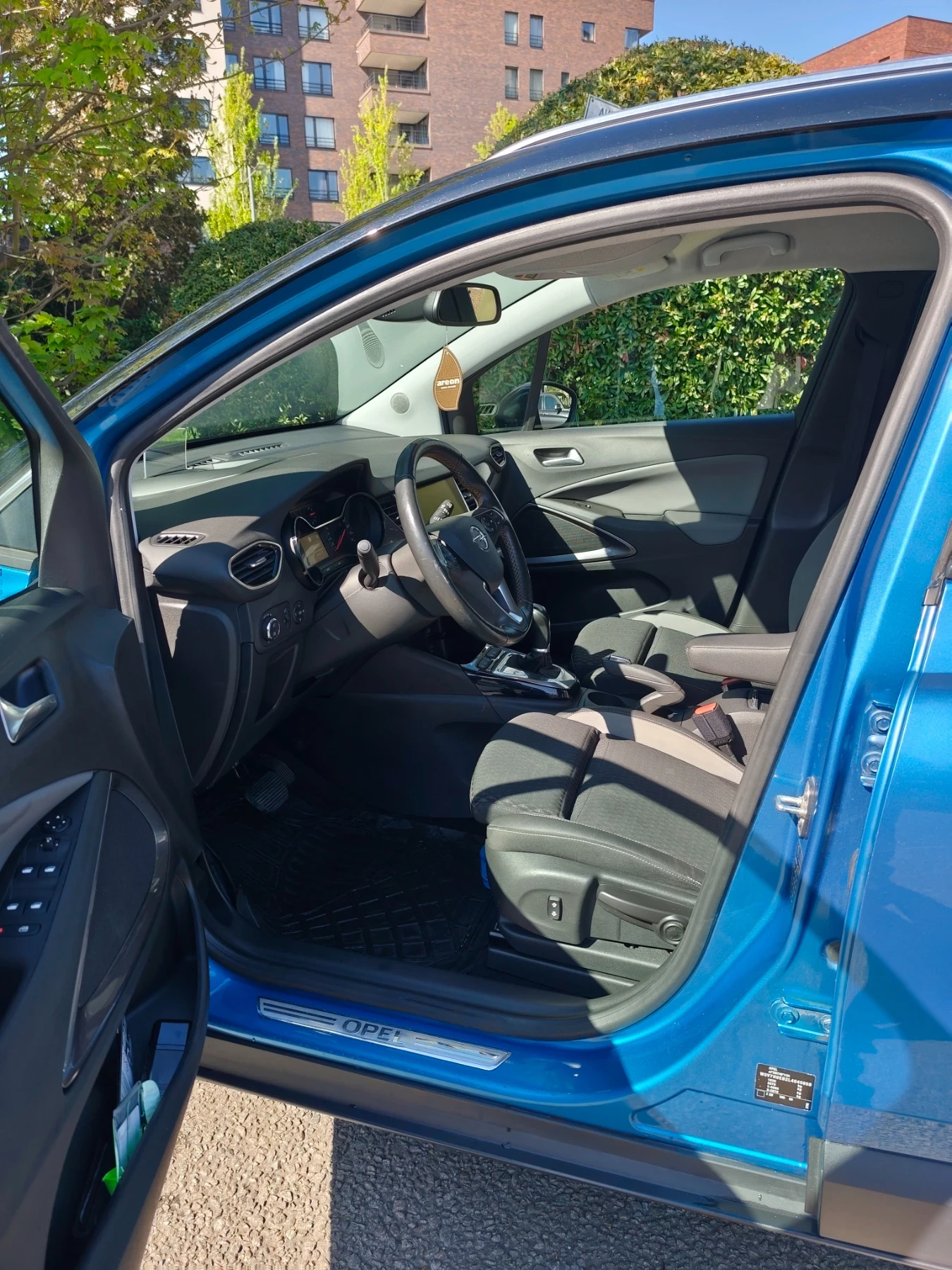 Opel Crossland X Ultimate Design , снимка 4 - Автомобили и джипове - 55752229