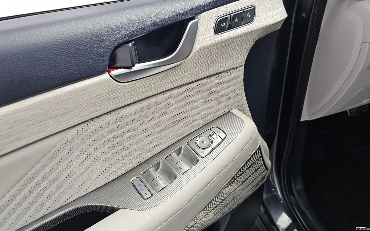 Hyundai Palisade 3.8 CALLIGRAPHY * КРАЙНА ЦЕНА* , снимка 17 - Автомобили и джипове - 55973453