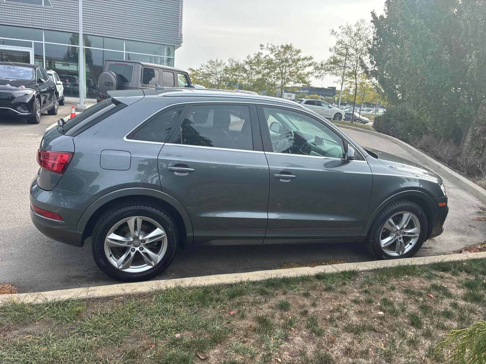Audi Q3 * Progressiv * CARFAX * ОПЦИЯ ЗА ФИНАНСИРАНЕ, снимка 17 - Автомобили и джипове - 56062756