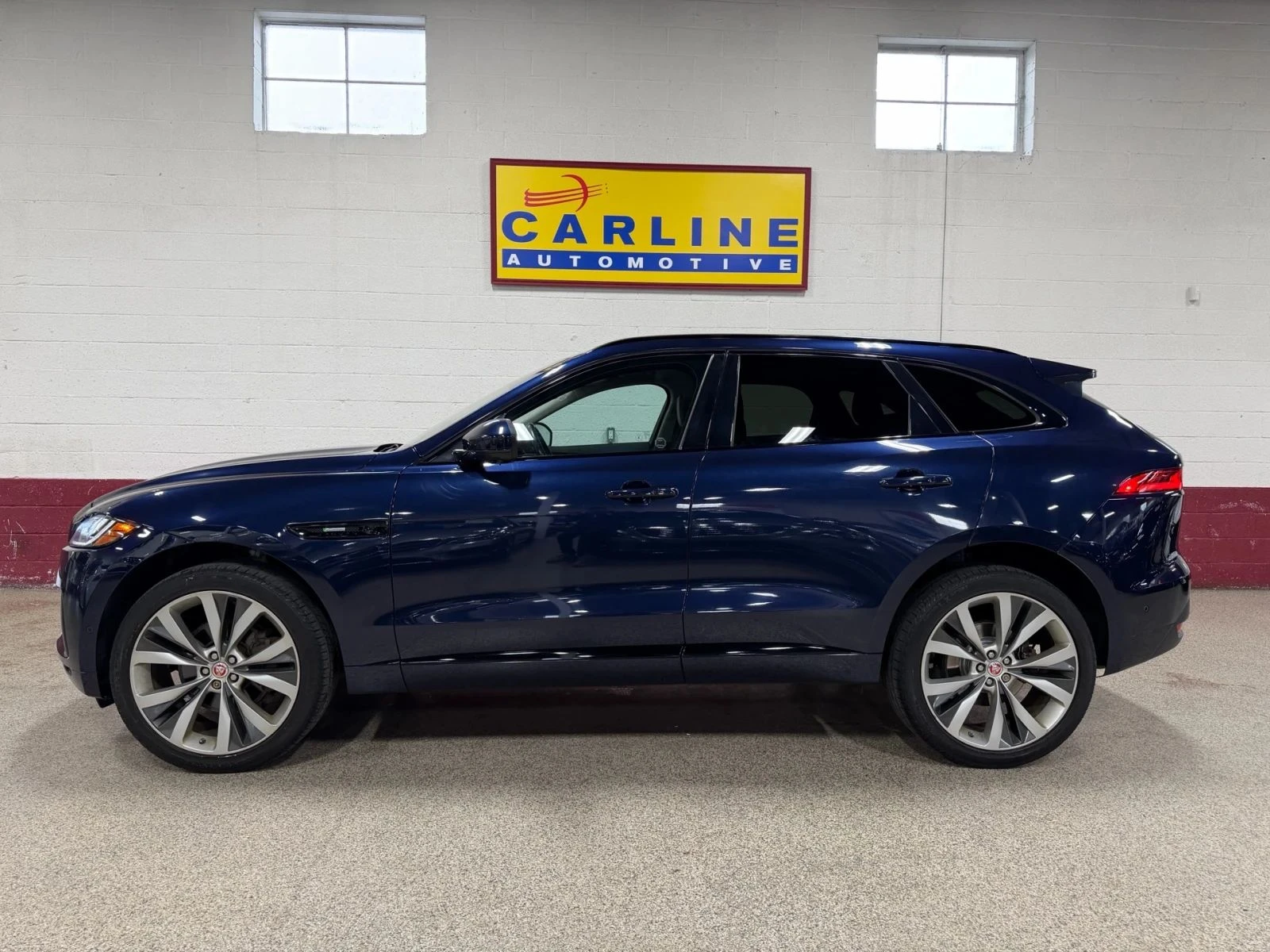 Jaguar F-PACE, снимка 2 - Автомобили и джипове - 56727778