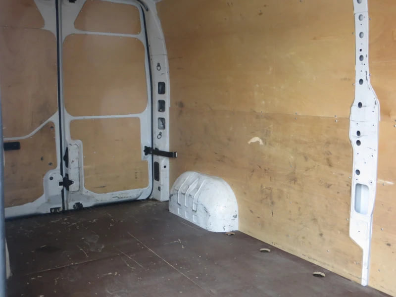 Renault Master 2.3 DCI, снимка 13 - Бусове и автобуси - 52116002