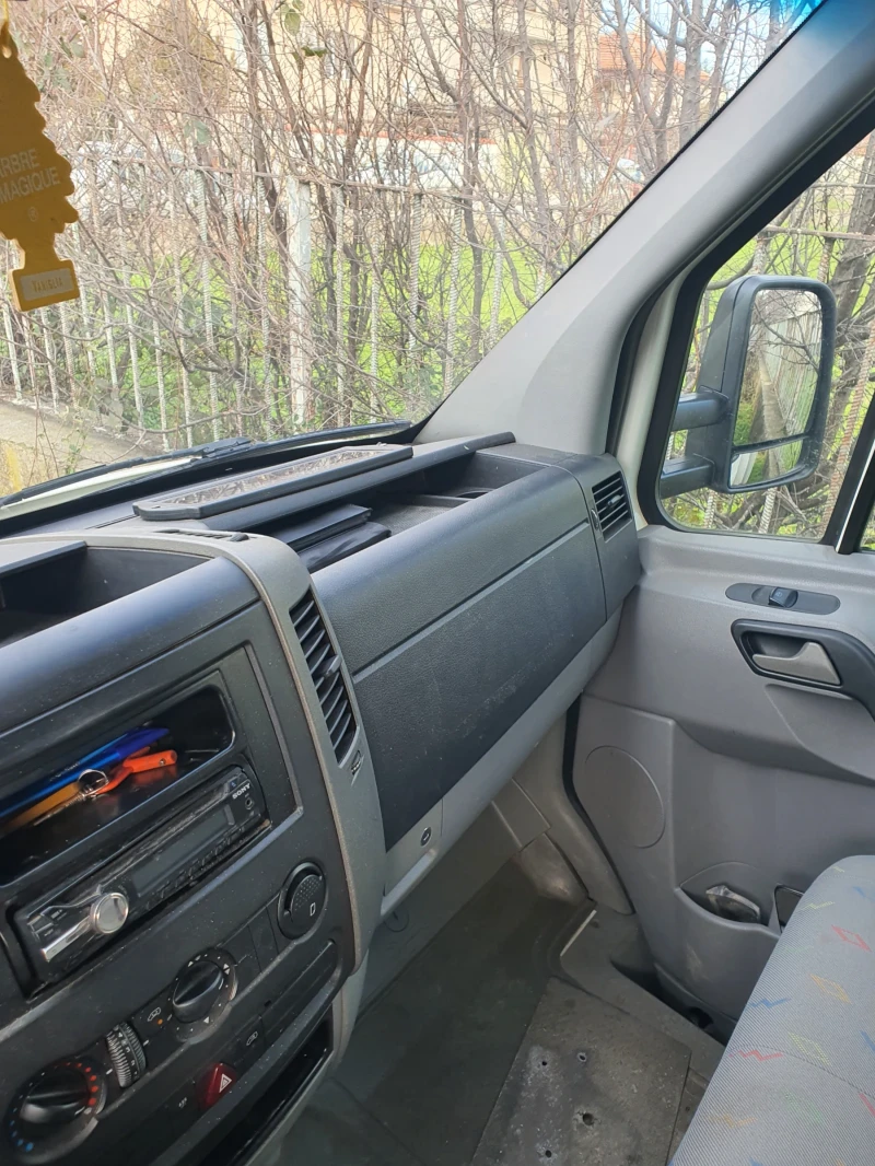 VW Crafter, снимка 11 - Бусове и автобуси - 52190144