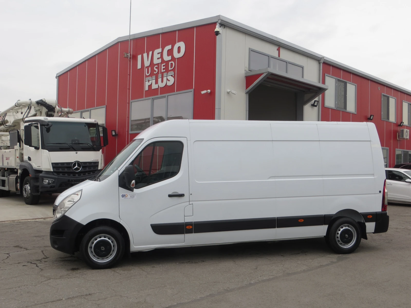 Renault Master 2.3 DCI - изображение 2