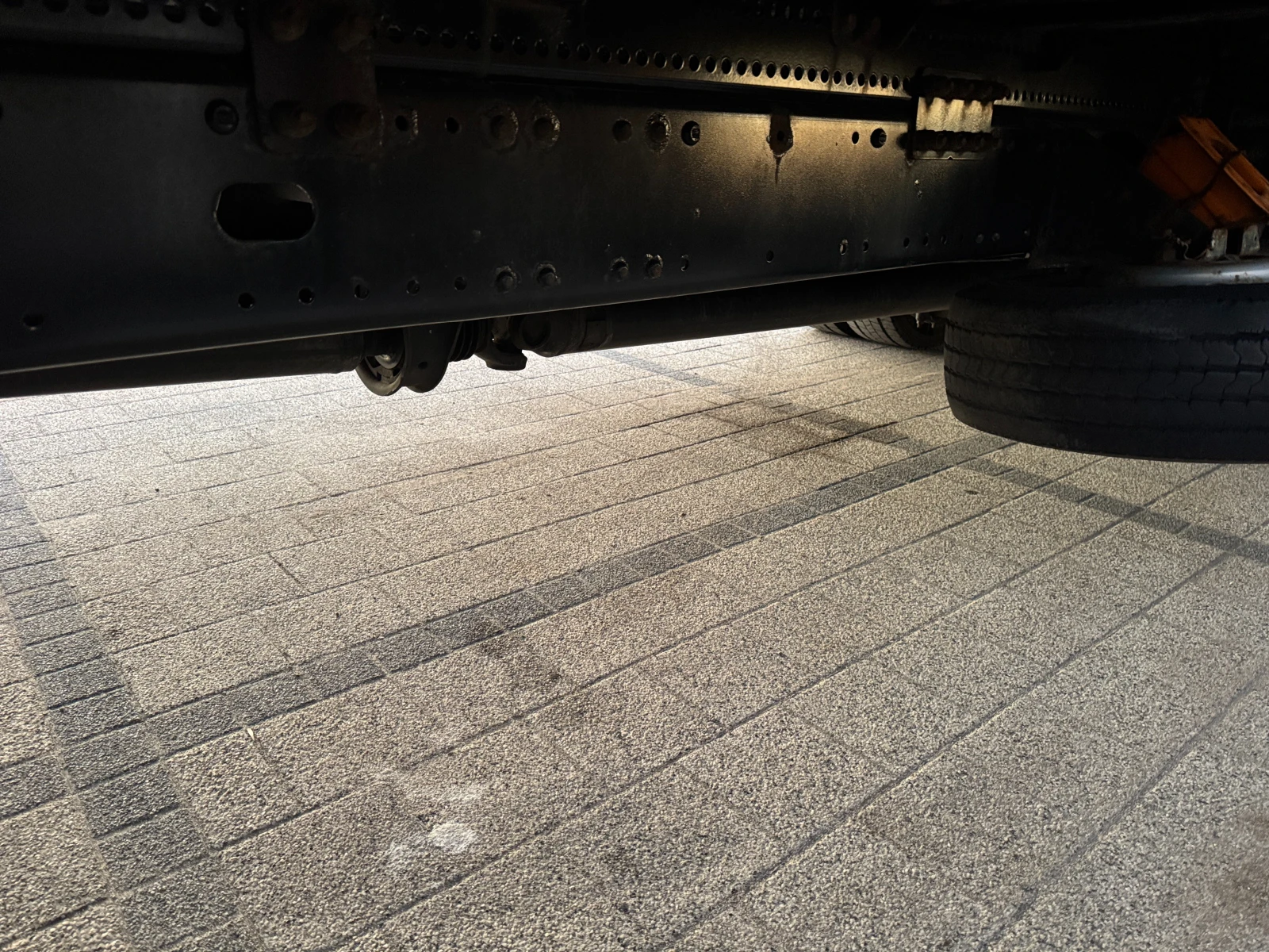 Man Tgl 12.220 7.20.     | Mobile.bg   12