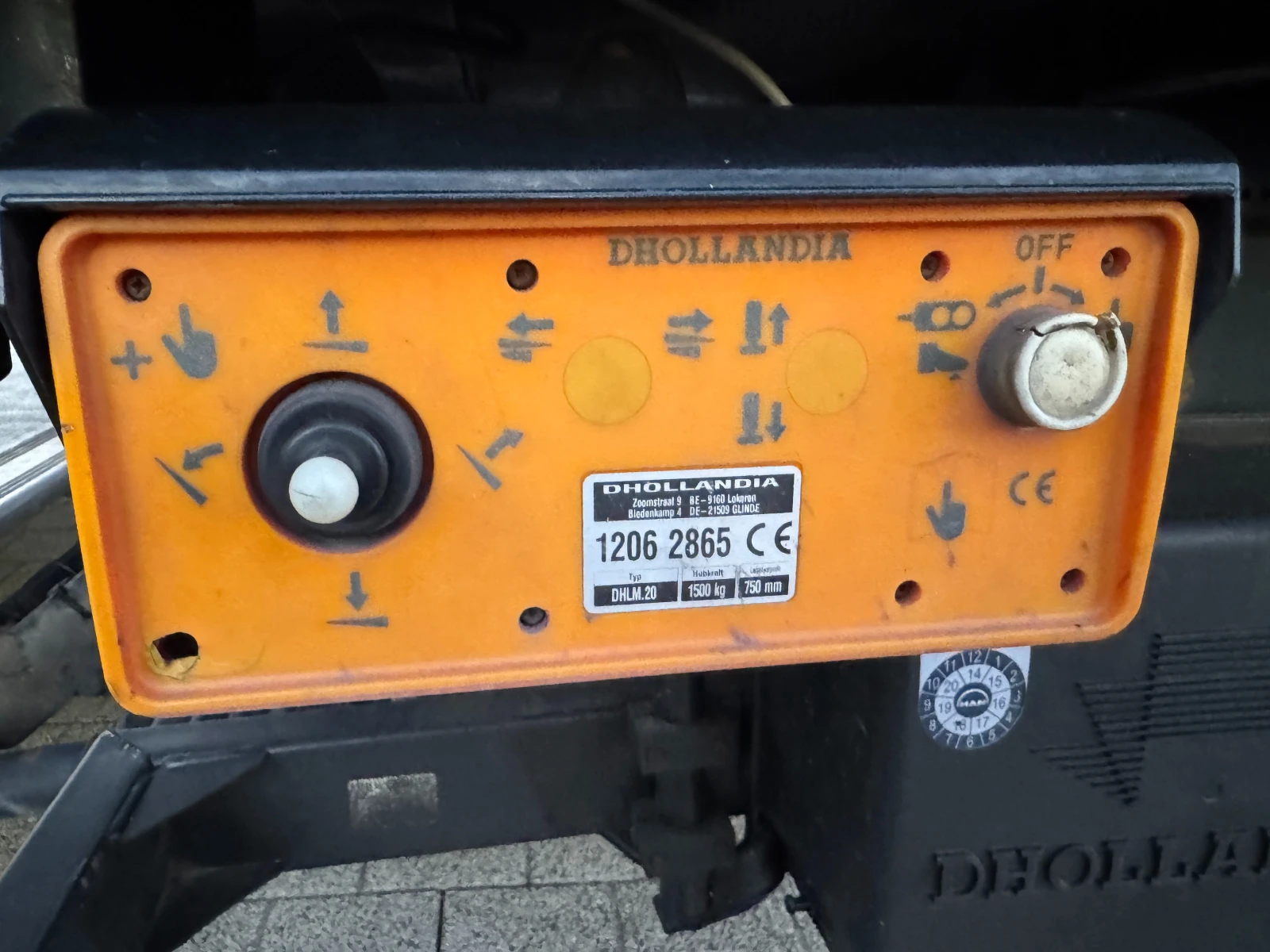 Man Tgl 12.220 7.20.     | Mobile.bg   15