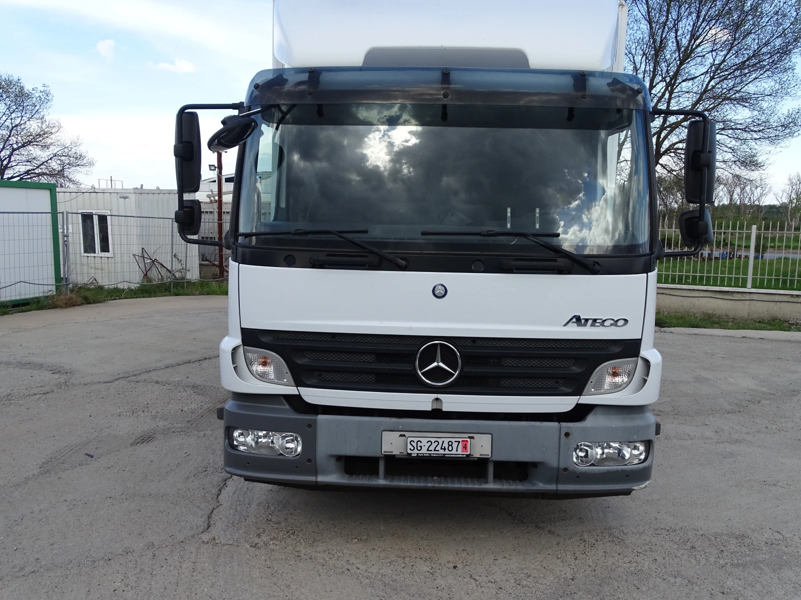 Mercedes-Benz Atego 1223 ФУРГОН С БОРД - изображение 3
