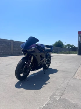  Yamaha YZF-R6