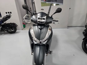 Honda Sh 300ie, ABS, 11.2017г., снимка 10