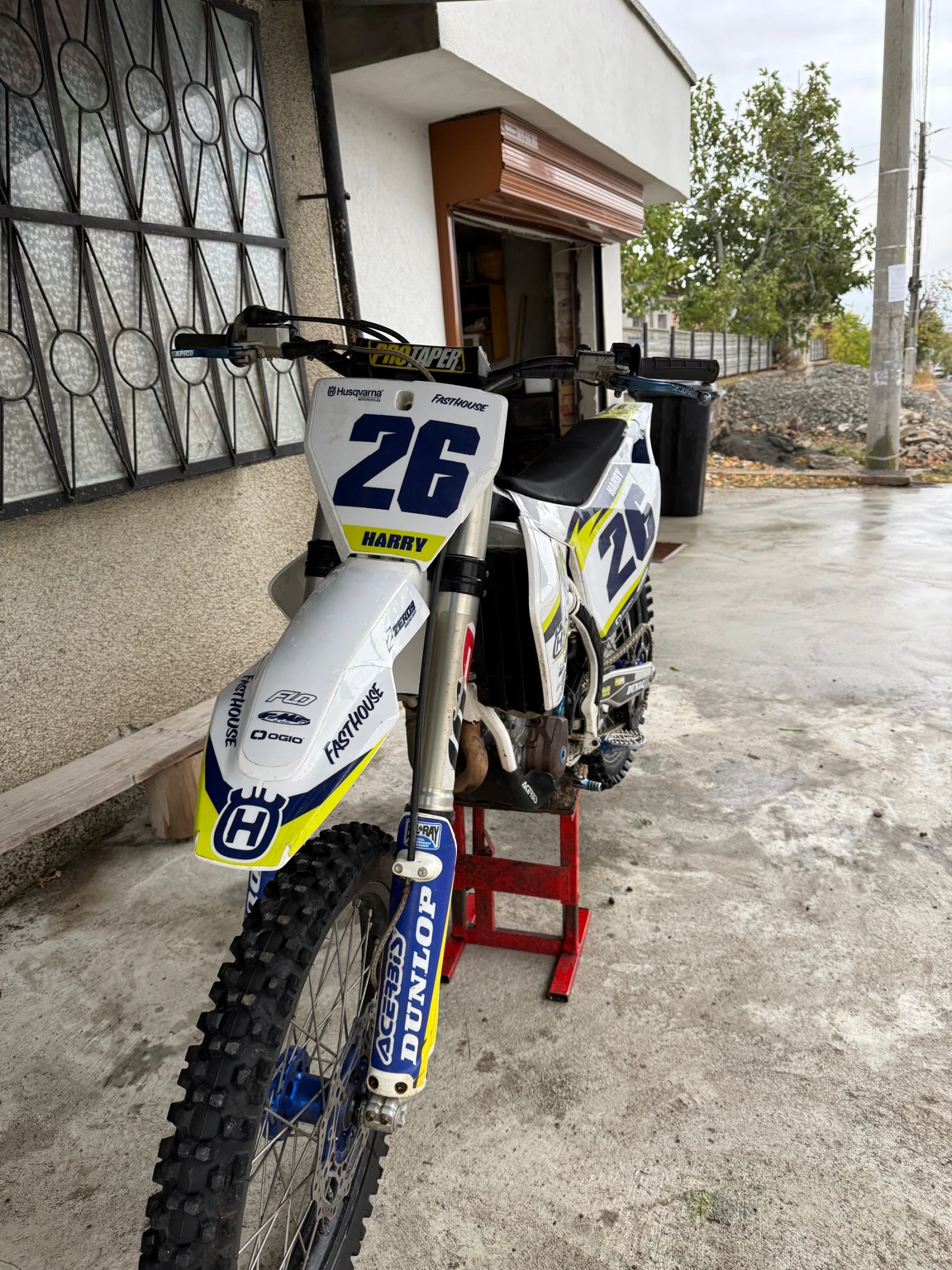 Husqvarna FC Стартер два режима на каране тракшън контрол !!