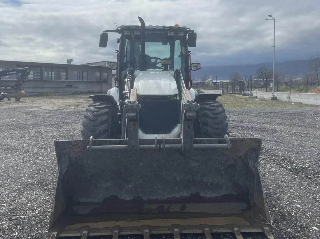 Багер Hidromek 102S, снимка 2 - Индустриална техника - 55465767