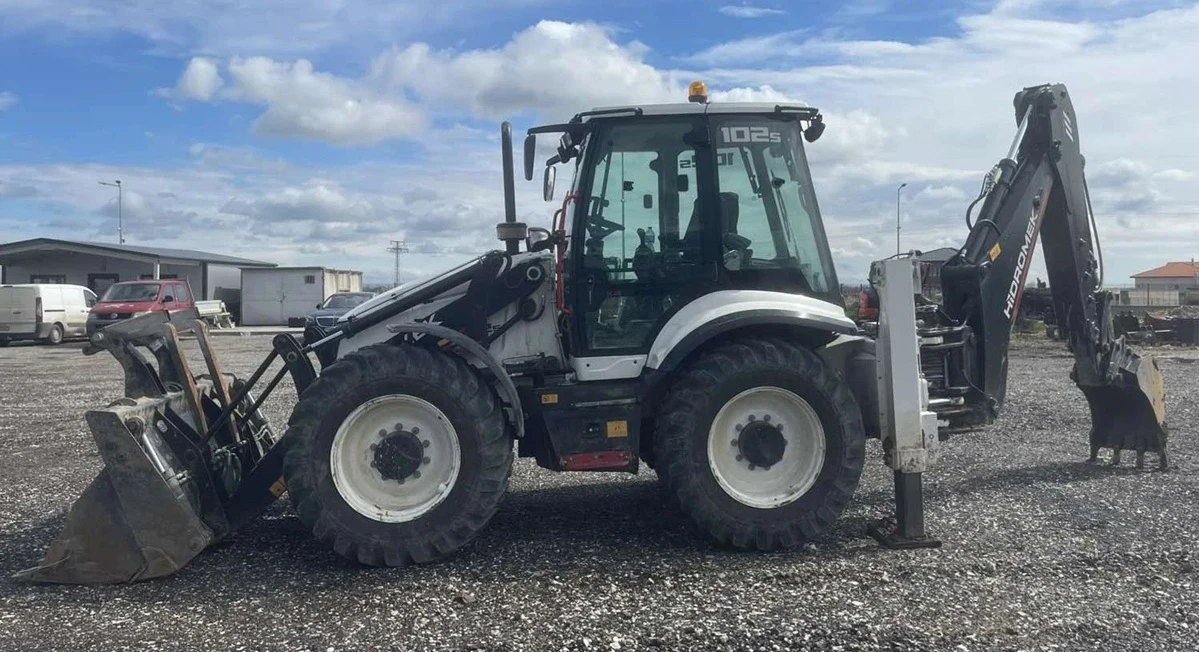 Багер Hidromek 102S, снимка 5 - Индустриална техника - 55465767