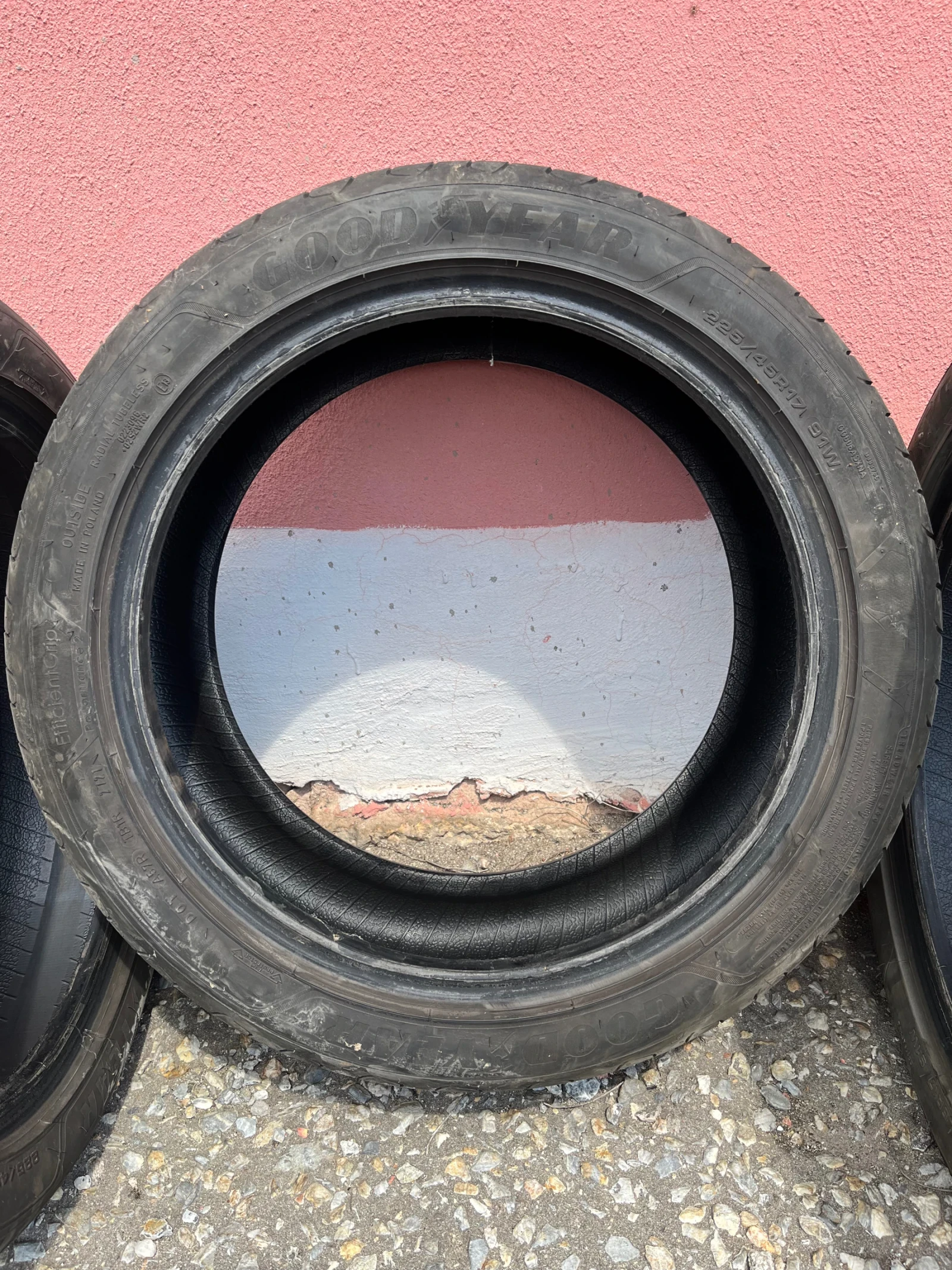Гуми Летни 225/45R17, снимка 6 - Гуми и джанти - 54751622