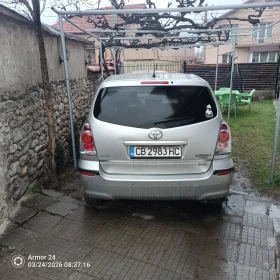 Toyota Corolla verso, снимка 2