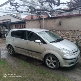 Toyota Corolla verso, снимка 1