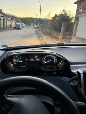 Peugeot 2008, снимка 9