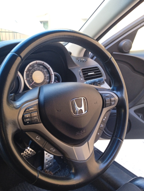 Honda Accord, снимка 12 - Автомобили и джипове - 37660654