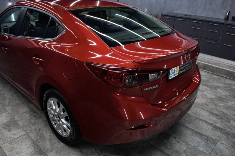 Mazda 3 2.0 SKYACTIV, снимка 8 - Автомобили и джипове - 39242359