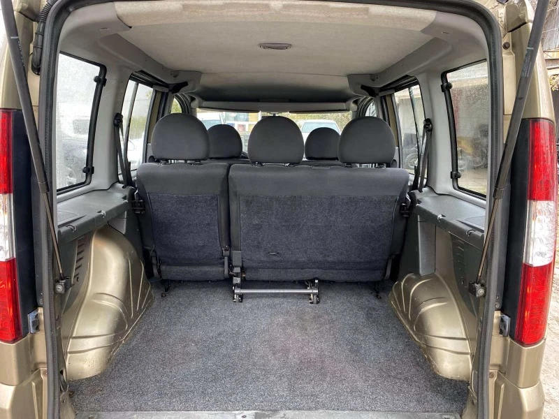 Fiat Doblo 1.3Mjet 4+ 1Места, снимка 16 - Автомобили и джипове - 43927925