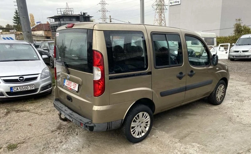 Fiat Doblo 1.3Mjet 4+ 1Места, снимка 4 - Автомобили и джипове - 43927925