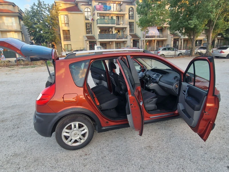 Renault Scenic Conquest, снимка 3 - Автомобили и джипове - 46948478