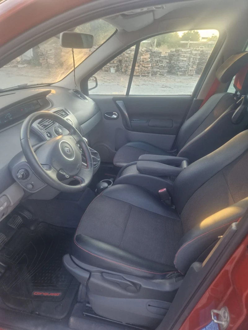 Renault Scenic Conquest, снимка 9 - Автомобили и джипове - 46948478