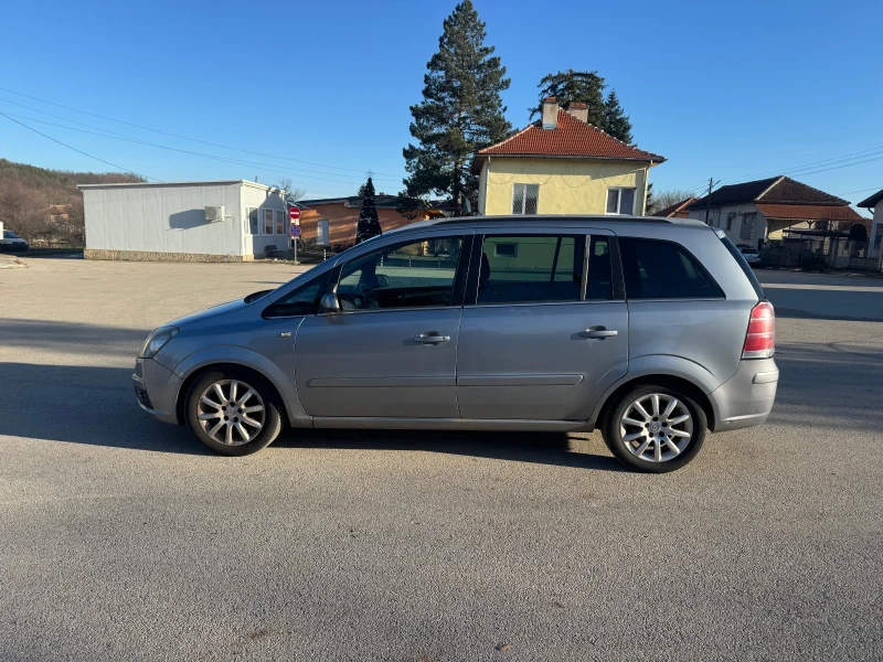 Opel Zafira 1.8i, снимка 2 - Автомобили и джипове - 48573366