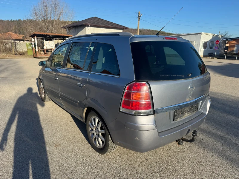 Opel Zafira 1.8i, снимка 3 - Автомобили и джипове - 48573366