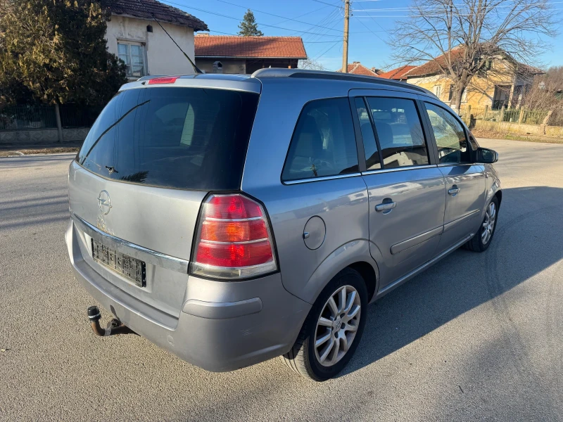 Opel Zafira 1.8i, снимка 4 - Автомобили и джипове - 48573366