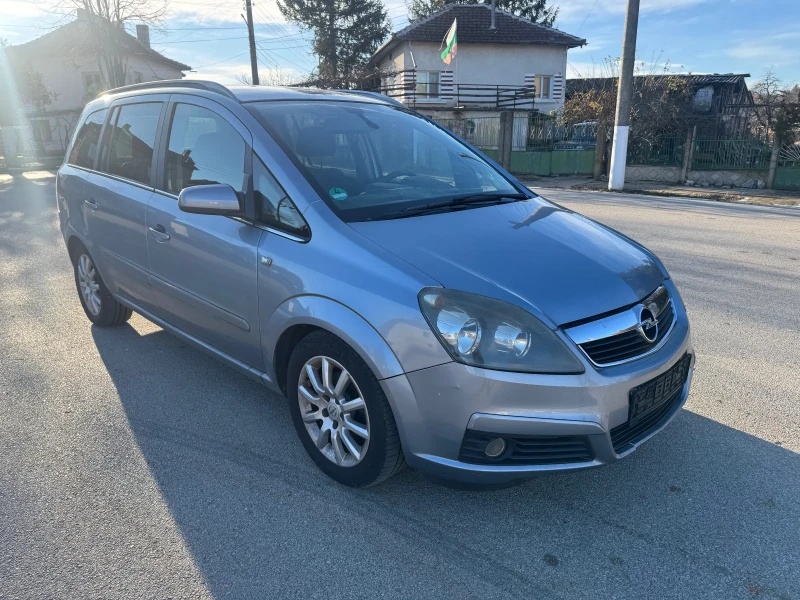 Opel Zafira 1.8i, снимка 6 - Автомобили и джипове - 48573366