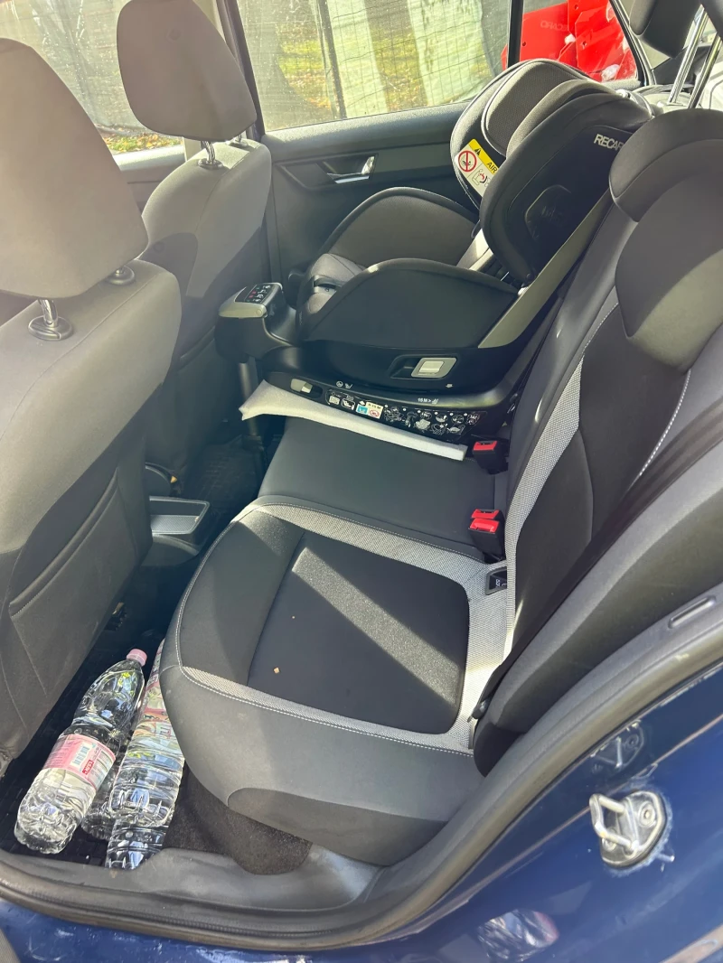 Skoda Fabia 1.4TDI, снимка 15 - Автомобили и джипове - 52259223