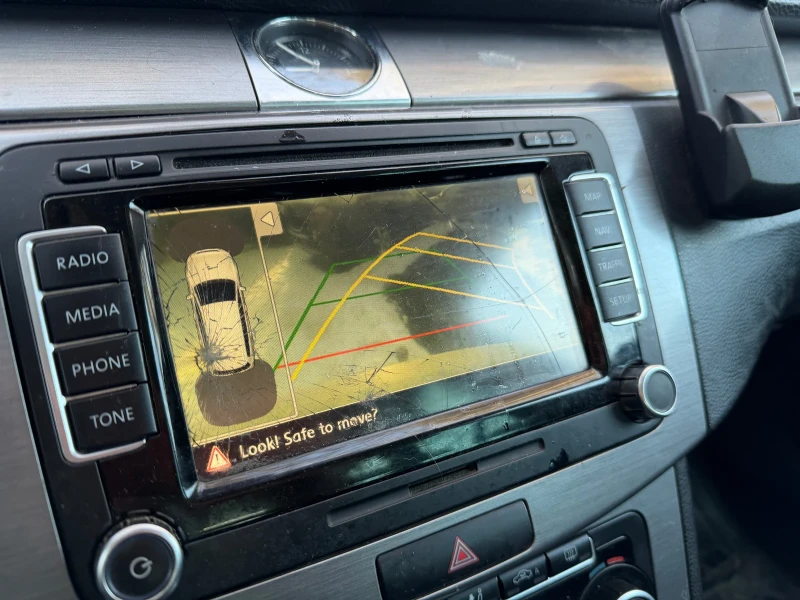 VW Passat РАБОТНА* КОЛА* 2.0TDI* DSG, снимка 17 - Автомобили и джипове - 52870000