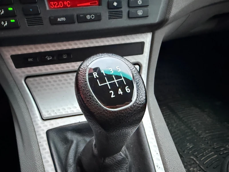 BMW X3 3.0D* 6ск* 4х4* Кожа, снимка 13 - Автомобили и джипове - 52870000