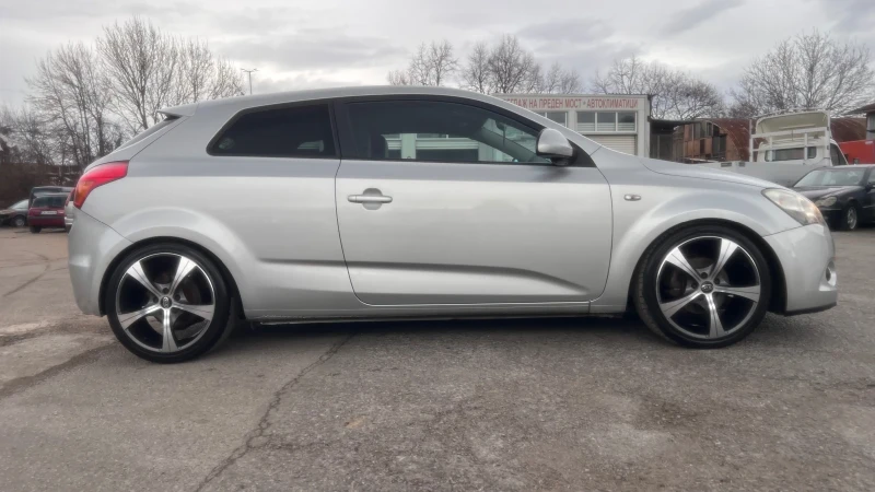 Kia Pro ceed 2.0 CVVT / ТЕМПОМАТ / ПОДГРЕВ / КЛИМАТРОНИК, снимка 4 - Автомобили и джипове - 52990910