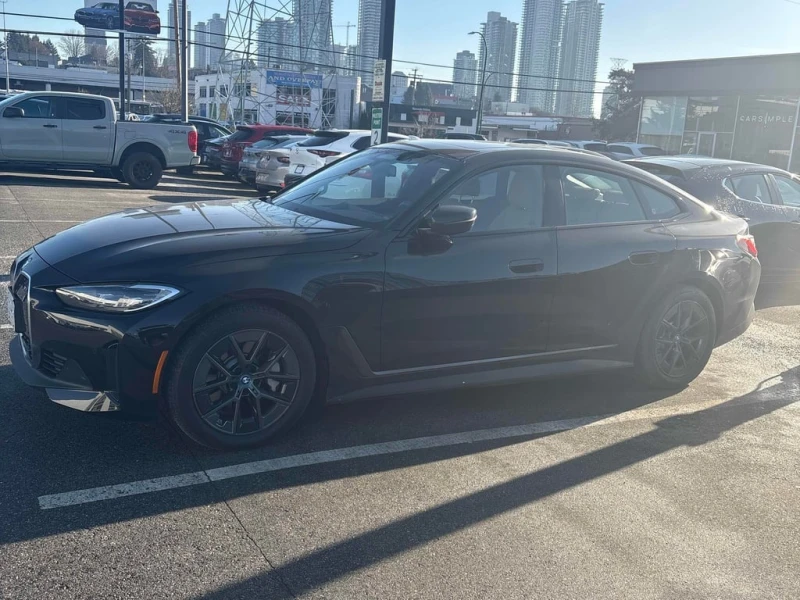 BMW i4 * eDrive35 * CARFAX * БЕЗ ПЪРВОНАЧАЛНА ВНОСКА, снимка 2 - Автомобили и джипове - 53257967