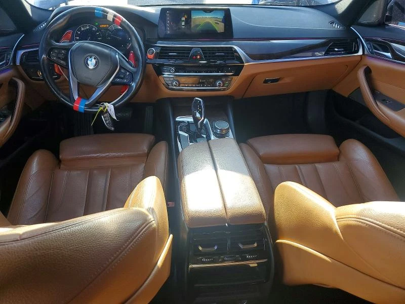 BMW 540 M PACK| HARMAN| 360| HUD, снимка 8 - Автомобили и джипове - 54684540