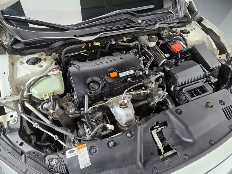 Honda Civic 2.0 10Th Generation, снимка 12 - Автомобили и джипове - 55843127