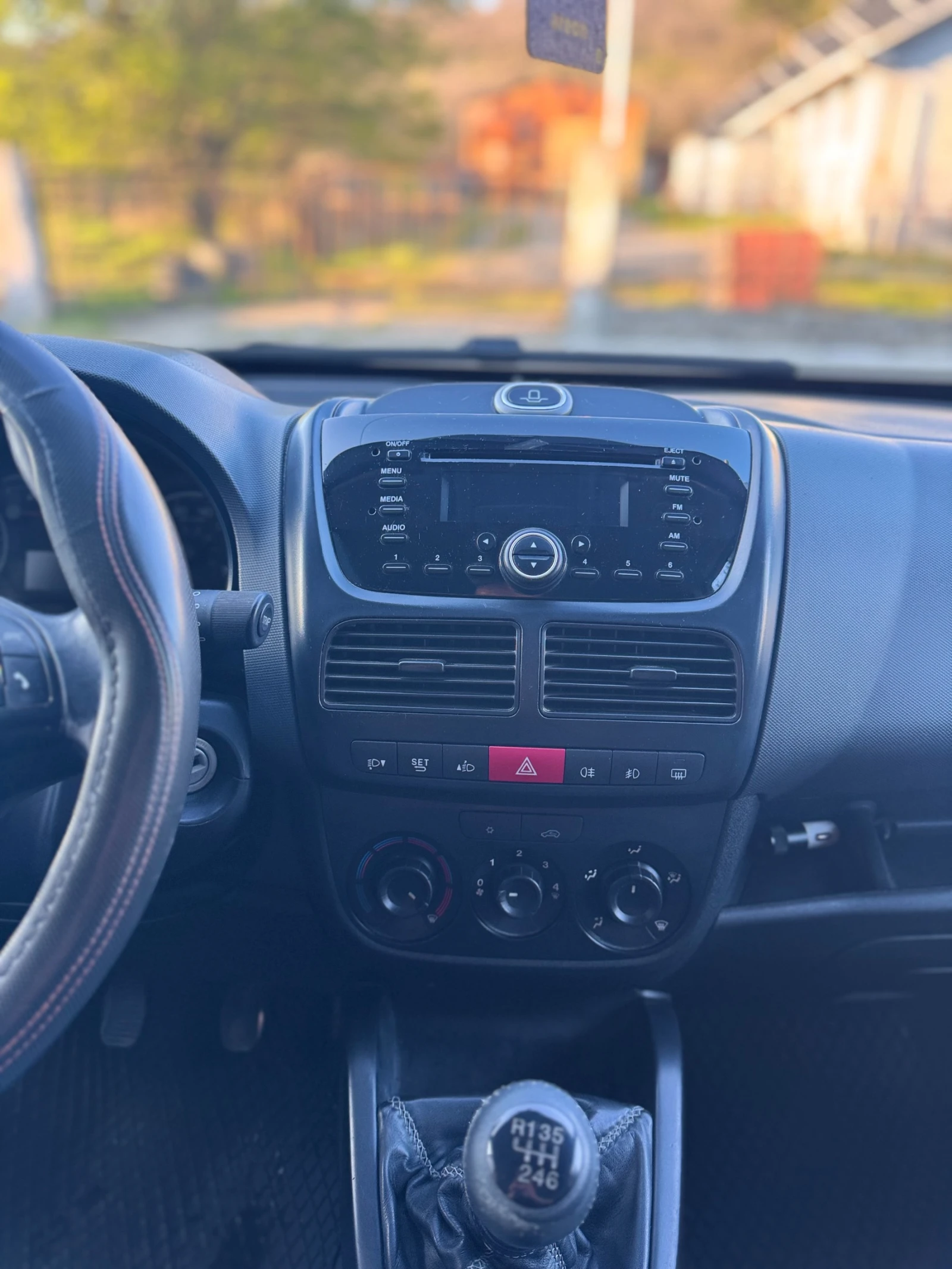 Fiat Doblo 1.4T - изображение 7