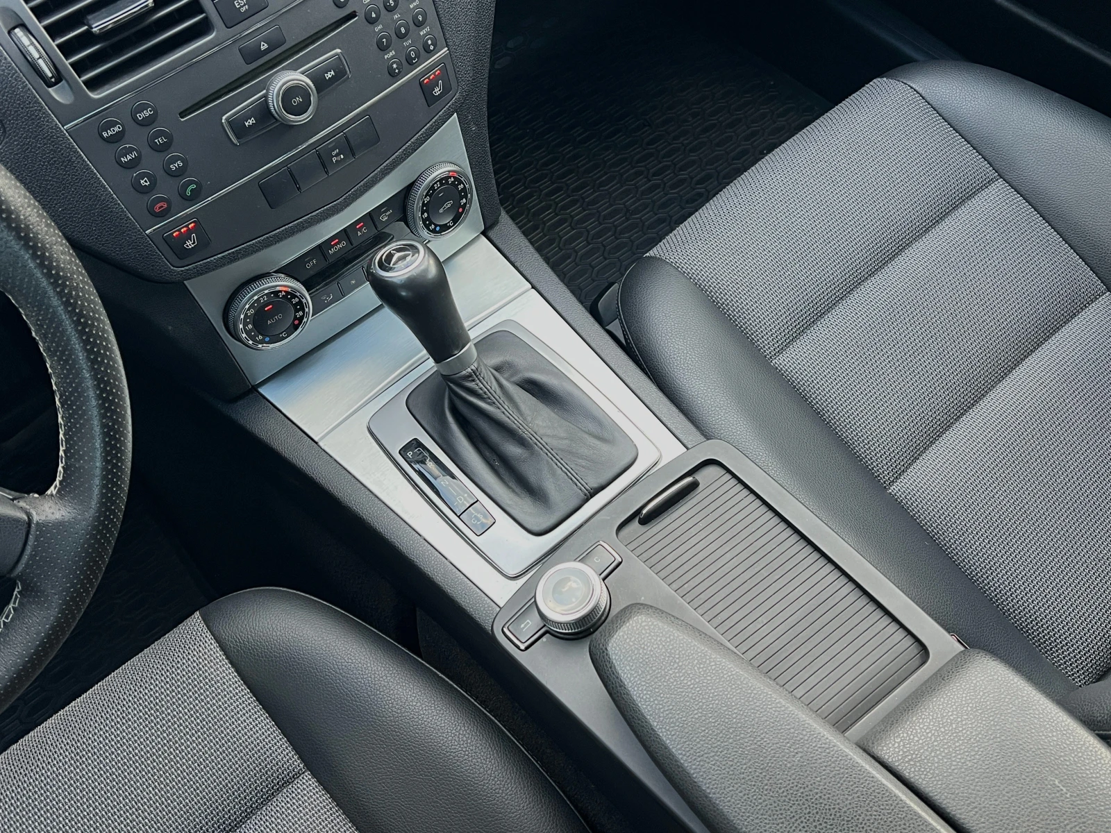 Mercedes-Benz C 220 CDi Avantgarde Навигация Подгрев Шибидах Парктрони - изображение 10