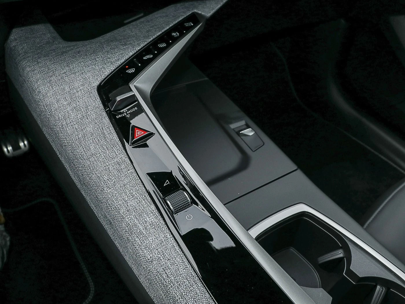 Peugeot 5008 GT/213HP/FLA/PANO/VCONTROL/NAVI/LED/181f | Mobile.bg   11