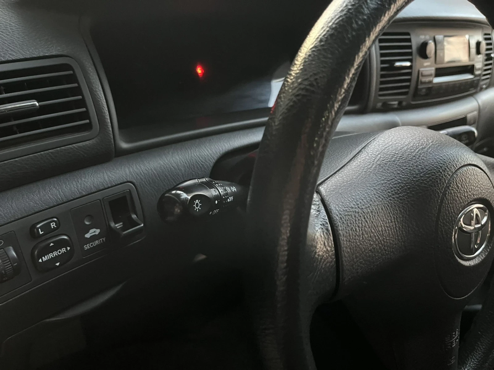 Toyota Corolla  - изображение 10