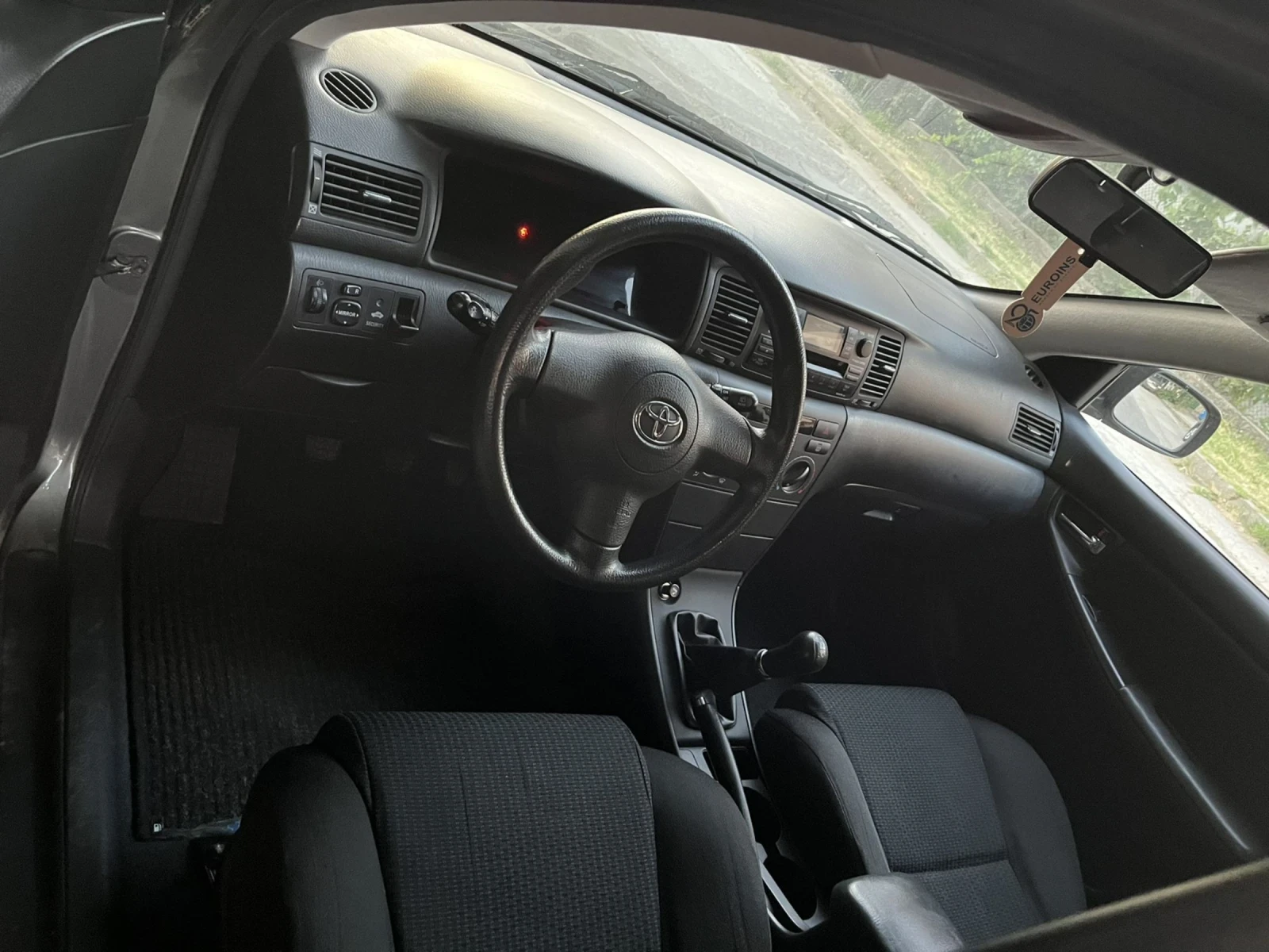 Toyota Corolla  - изображение 9