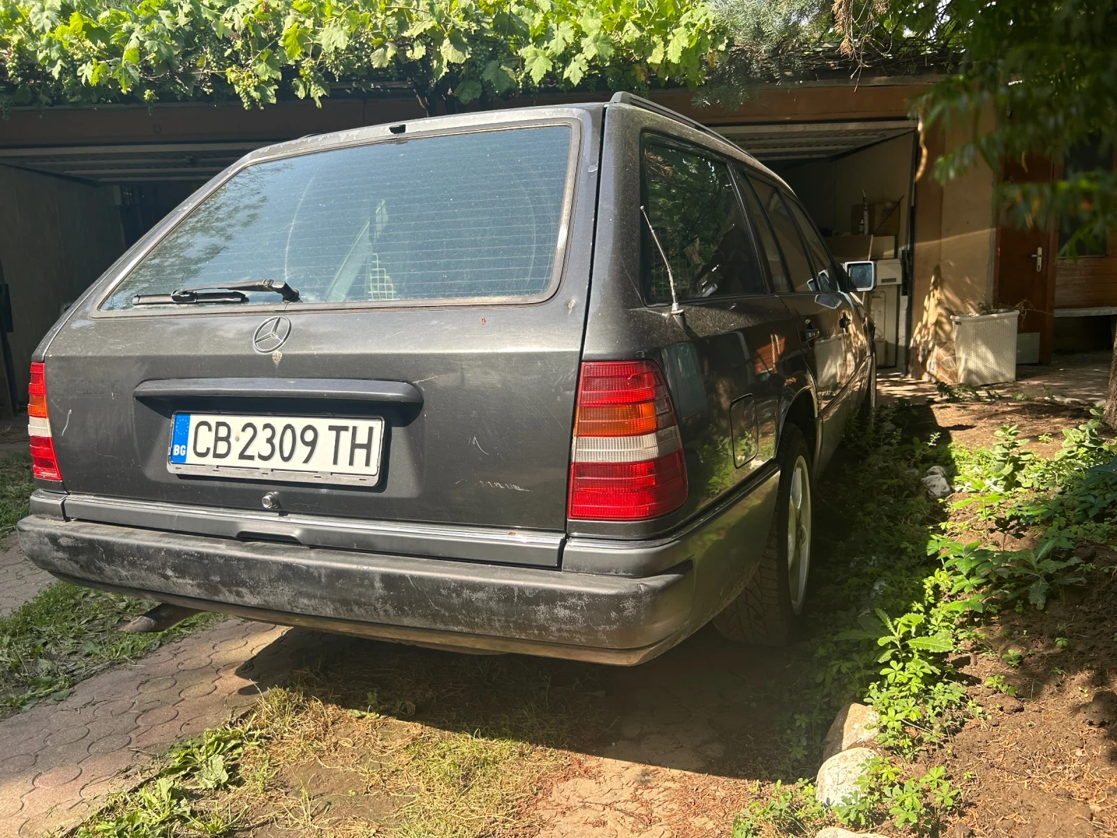 Mercedes-Benz E 250  - изображение 6