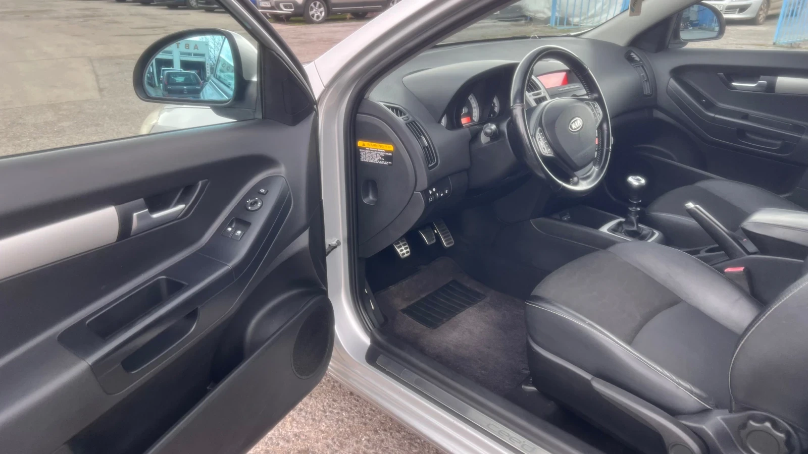 Kia Pro ceed 2.0 CVVT / ТЕМПОМАТ / ПОДГРЕВ / КЛИМАТРОНИК - изображение 9